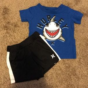 Hurley T-Shirt and Shorts 12M